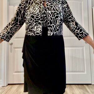 Elegant Sequined Black and White Midi Cocktail Dress